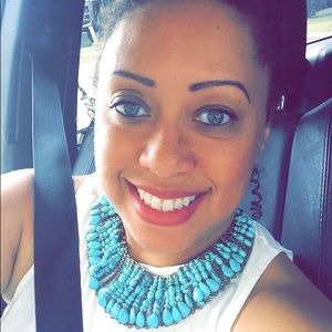 Meet your Posher, Natalie